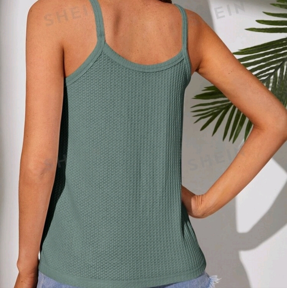 SHEIN Waffle Green Tank - Picture 2 of 10